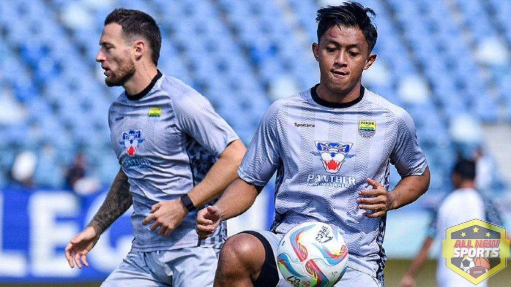 Persib Respon Manajemen dan Fans